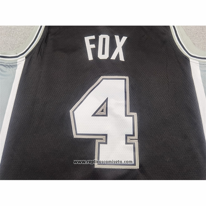 Camiseta San Antonio Spurs DeAaron Fox NO 4 Icon 2024-25 Negro